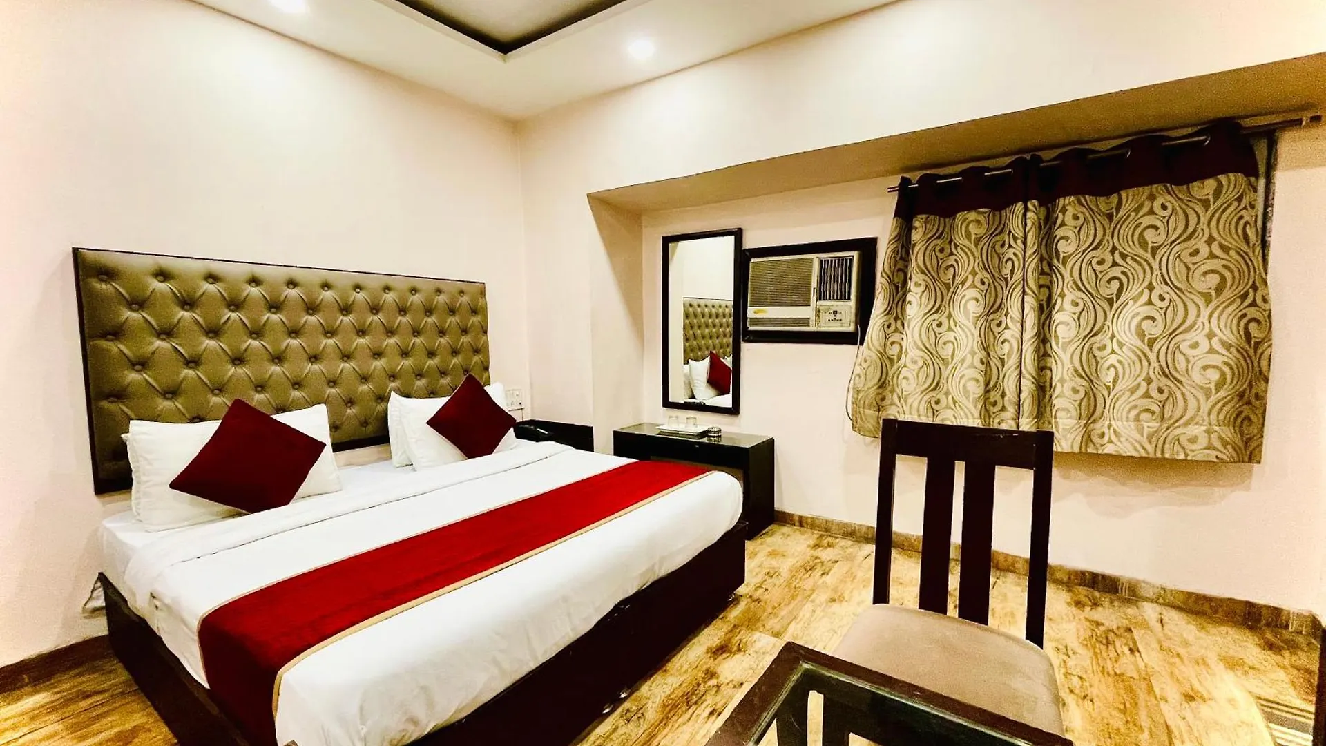 Hotel Kabeer International 'Walking Distance Ndls Delhi  India